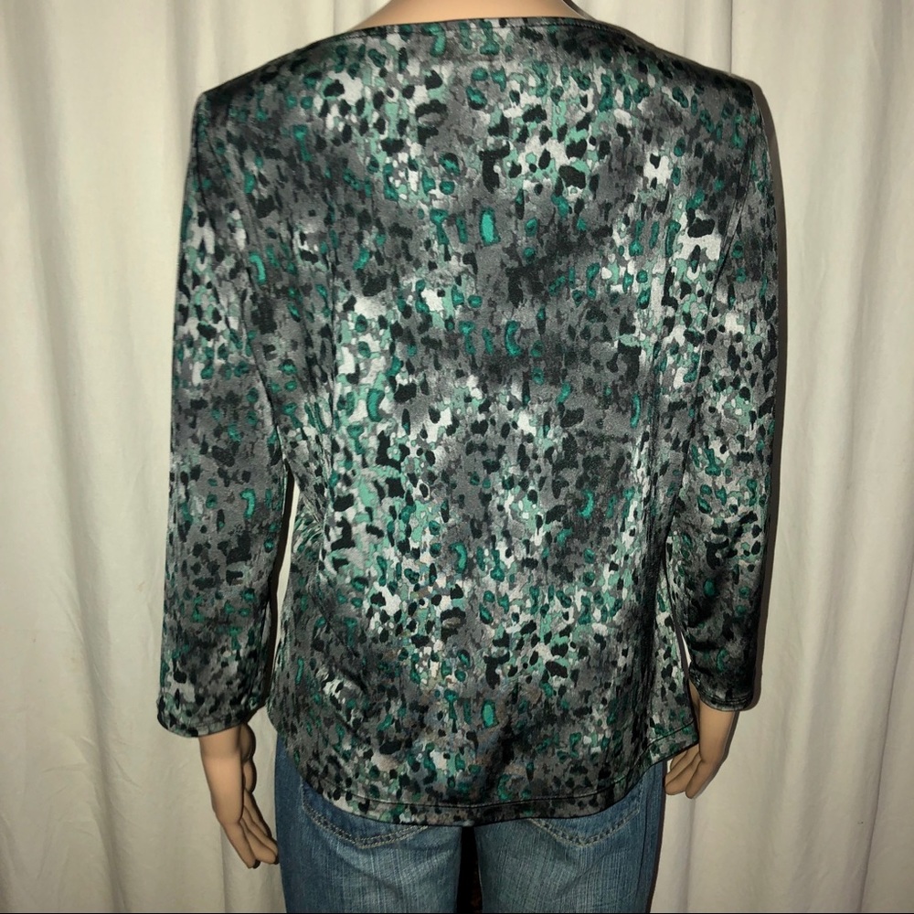Dana Buchman Green Leopard Print Blouse - image 4